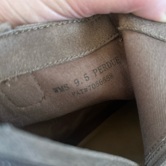 NWOT DV by Dolce Vita Tan Ankle Boots with Western Silhouette and Stacked Heel - Picture 5 of 6